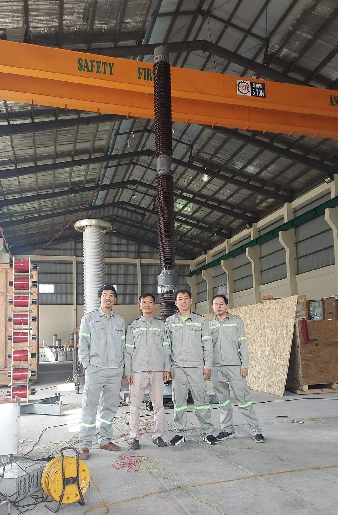 Quatest1 đã thực hiện thành công thử nghiệm phê duyệt mẫu TU TI 500 kV tại trạm biến áp 500kV Pleiku